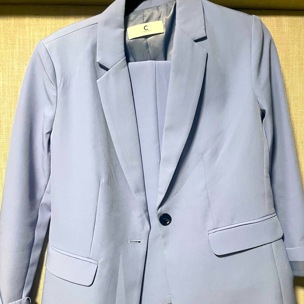 Light lavender purple wide leg pant suit. Size Small - Brand: Commense